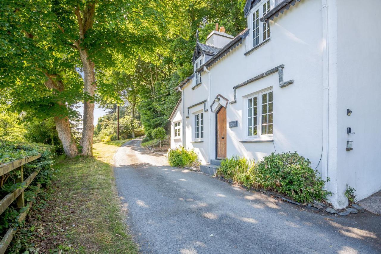 Braich-Y-Celyn Lodge Абърдифи Екстериор снимка